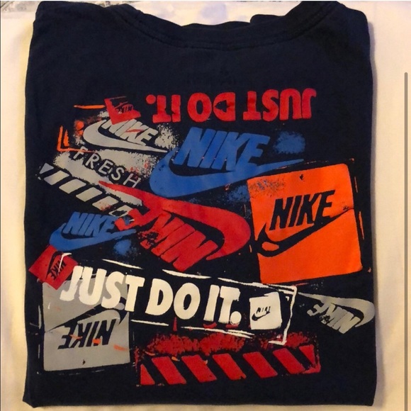 nike remix tee